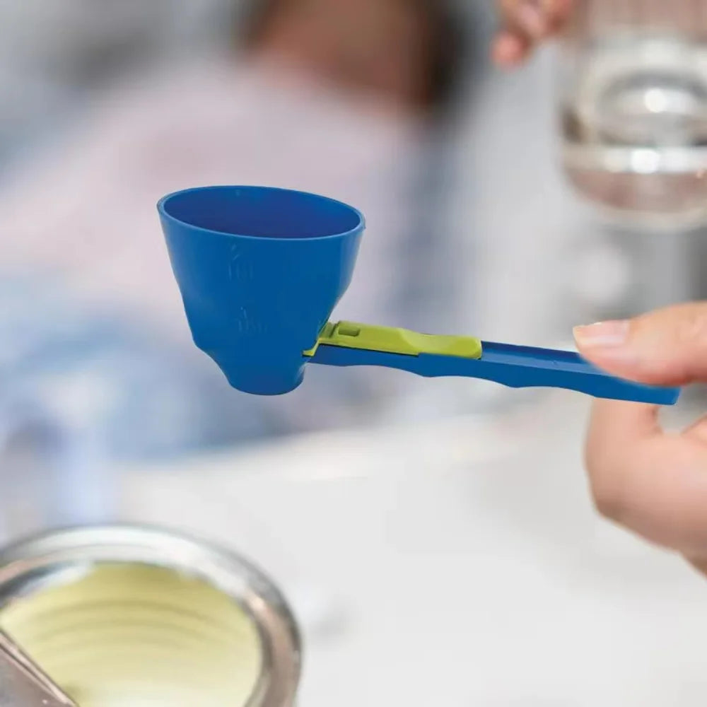Sliding Scoop Funnel No Spill